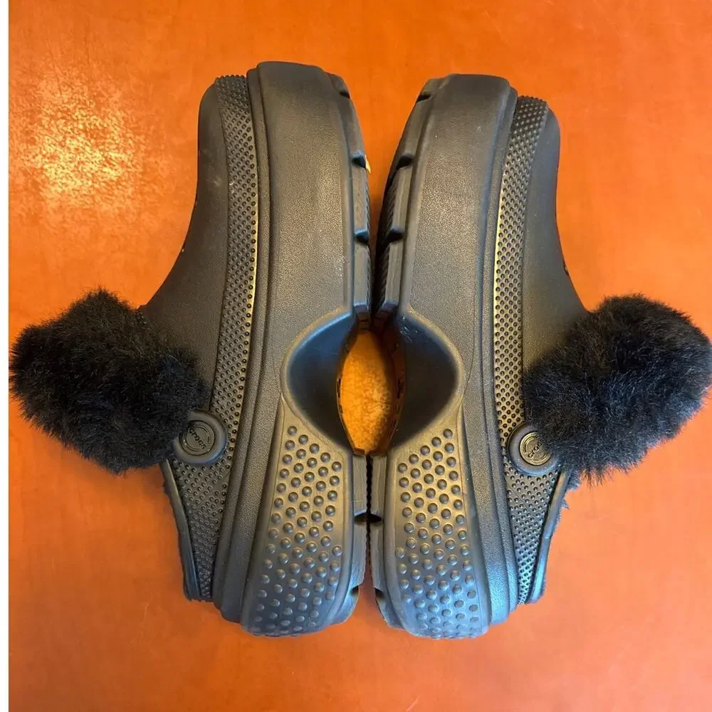 Crocs Faux Fur Lined Platform Clogs All Black Vegan Lug Sole Unisex M5 W7